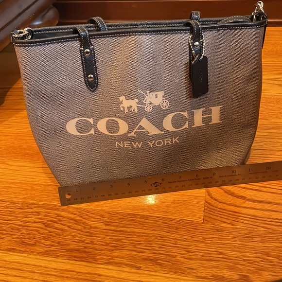Coach Bag - Picture 8 of 8